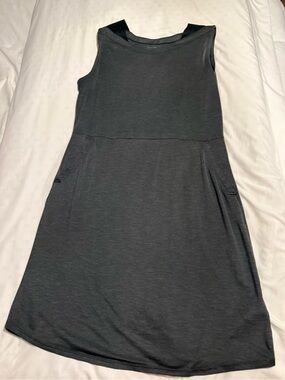 Columbia Dark Gray Omni-Wick Performance Tee